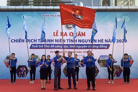 Lanzan en Hanoi la campaña de jóvenes voluntarios del verano 2020