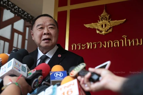 Tailandia: Vicepremier Prawit acepta liderar el partido gobernante Palang Pracharath