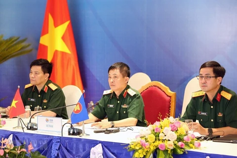Vietnam preside reunión de preparativos para conferencia de ministros de Defensa de ASEAN