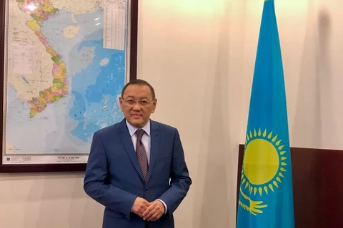 Destacan fructíferas relaciones entre Vietnam y Kazajstán 
