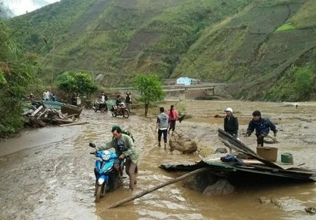 Inundaciones afectan con severidad a provincia norvietnamita