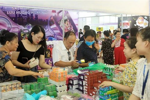 Inauguran en Hanoi exposición de mejores productos tailandeses
