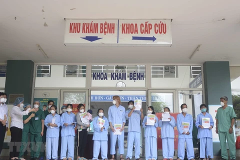 Recuperados otros cinco pacientes del COVID -19 en Da Nang