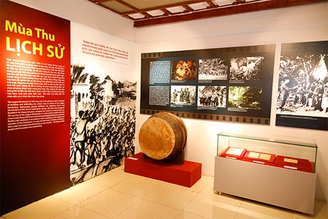 Exhibirán objetos con valor histórico sobre la Revolución de Agosto de Vietnam