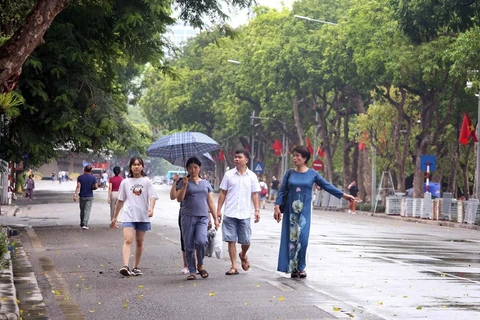 COVID-19: Suspenden actividades en espacios peatonales en Hanoi