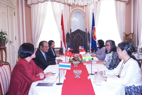 Vietnam asume la presidencia rotatoria del Comité de la ASEAN en la República Checa