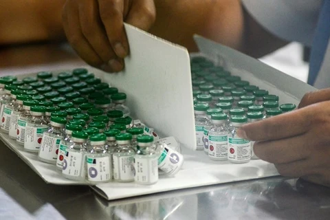 Indonesia proporcionará vacuna gratuita contra el COVID-19 a la población