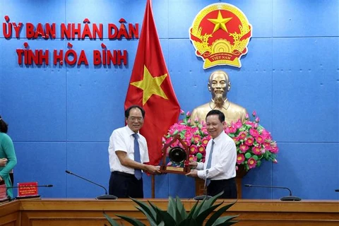 Provincia vietnamita de Hoa Binh presenta potencial y ventajas a empresas sudcoreanas
