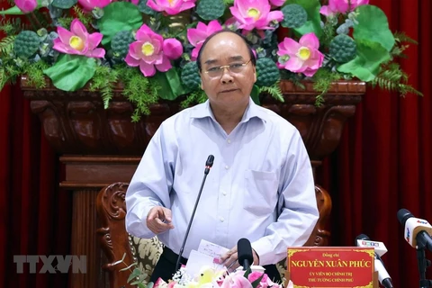 Premier vietnamita pide garantizar suministro de agua a pobladores infectados por sequía y salinización en Delta del Mekong
