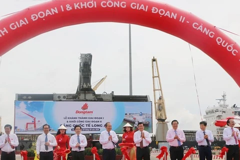 Inauguran primera fase del puerto internacional de Long An