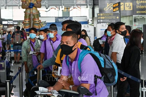 Tailandia permitirá la entrada de más extranjeros a partir de octubre