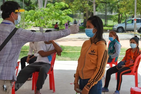 Universidades en Camboya reanudan sus actividades