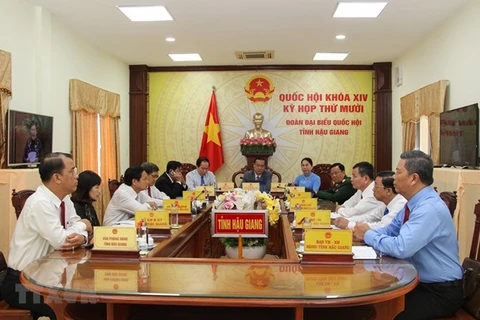 Parlamento de Vietnam concluye primera jornada de trabajo del X período de sesiones
