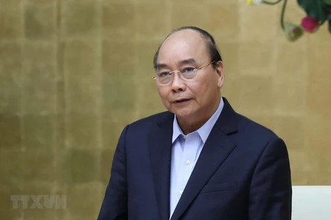 Premier de Vietnam envía mensaje para alentar a los soldados y destacar sus esfuerzos