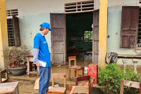 Corea del Sur y UNICEF ofrecen ayuda a pobladores afectados por inundaciones en Vietnam