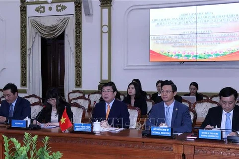 Fortalecen cooperación entre Ciudad Ho Chi Minh y Unión Europea