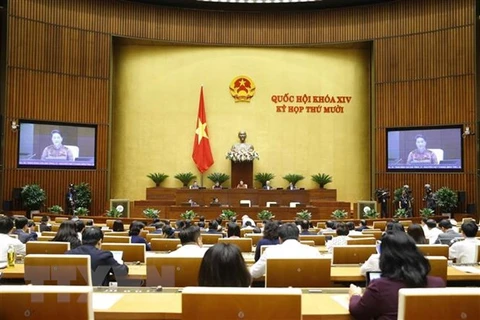 Votantes vietnamitas aprecian respuestas en sesiones de interpelación del Parlamento