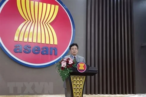 Destacan lazos ASEAN- China en la recuperación económica y lucha contra la pandemia 