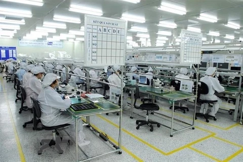 Busca Vietnam desarrollar industria auxiliar