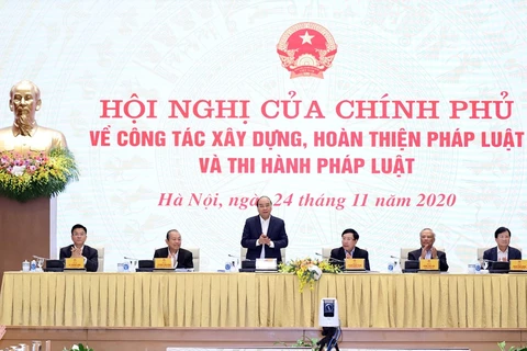 Primer ministro de Vietnam insta perfeccionar proceso de elaboración de leyes