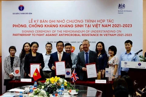 Reino Unido ayuda a Vietnam en lucha contra la farmacorresistencia