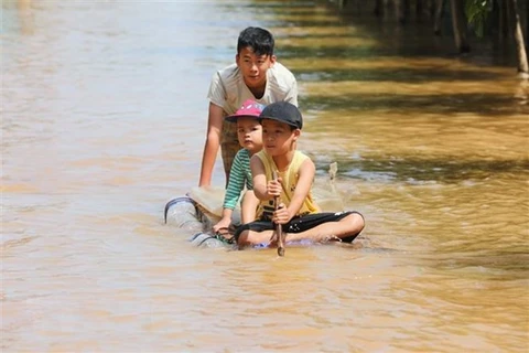 UNICEF ofrece ayuda a niños de desnutrición en Centro de Vietnam 