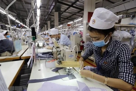 Vietnam registra 124 mil nuevas empresas en 11 meses de 2020