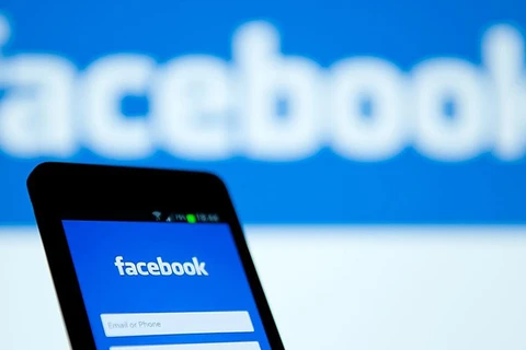Elimina Facebook miles de publicaciones por violación de leyes vietnamitas