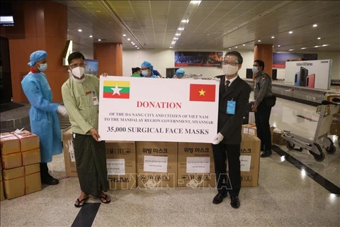 Vietnam continúa apoyando a Myanmar en la lucha contra COVID-19