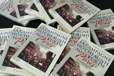 Presentan en Hanoi libro "Campaña Ho Chi Minh en el corazón de París"