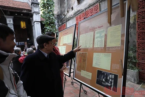 Abren exposición sobre oficios tradicionales en casco antiguo de Hanoi
