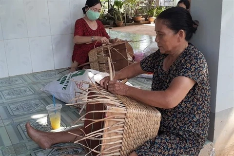 Provincia de Ba Ria-Vung Tau refuerza erradicación de la pobreza