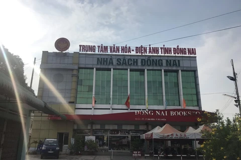 Provincia vietnamita despliega proyección móvil de filmes con motivo del Tet