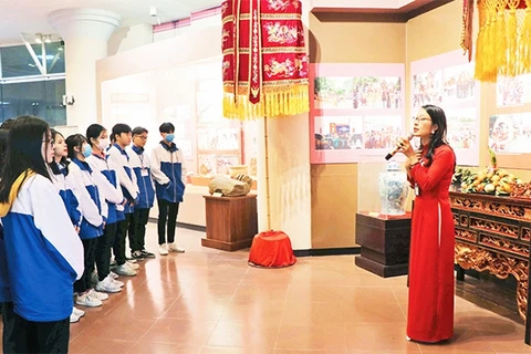 Exposición resalta valores culturales singulares de Bac Ninh