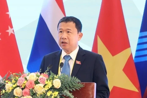 Vietnam asiste a reunión en línea de Asamblea Parlamentaria de Francofonía