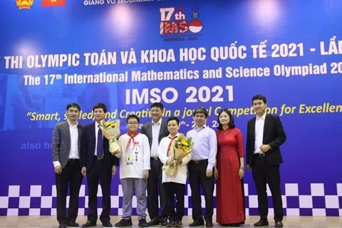 Estudiantes vietnamitas ganan 20 medallas en Olimpiada Internacional de Matemáticas y Ciencias