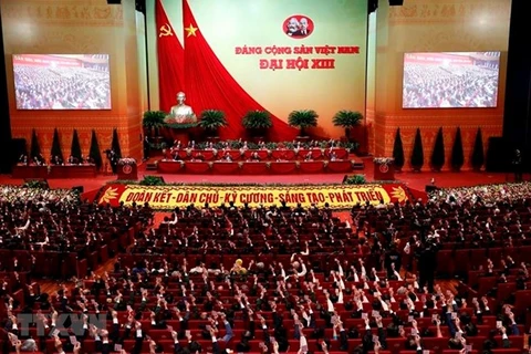 Vietnamitas en Europa del Este expresan confianza con éxito del Congreso Nacional partidista