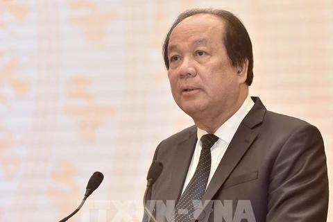 Primer ministro vietnamita pide control más estricto contra el COVID-19