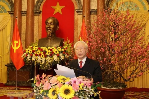 Máximo dirigente de Vietnam exhorta a construir un país más próspero y feliz con motivo del Año Nuevo Lunar 