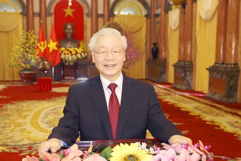 Máximo dirigente de Vietnam felicita al pueblo por Año Nuevo Lunar 2021