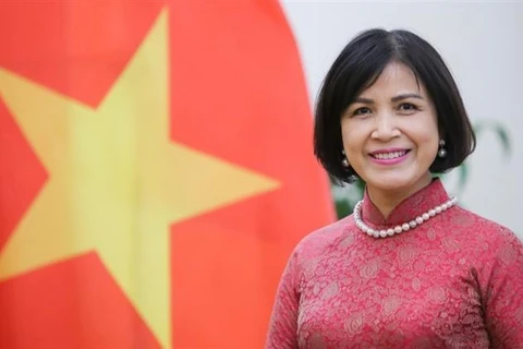 Felicita Vietnam a la primera mujer directora general de la OMC 