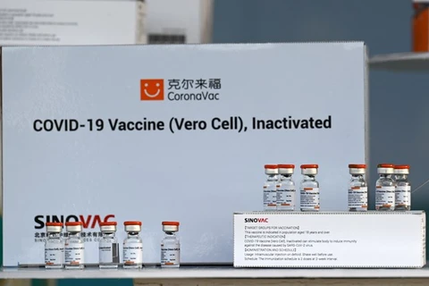 Tailandia comienza campaña de vacunación contra COVID-19