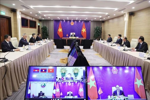 Vietnam, Laos y Camboya fortalecen la amistad y cooperación
