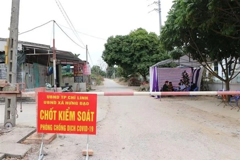 Sancionan a casos de violación de normas contra COVID-19 en provincia vietnamita