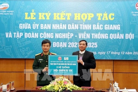 Promueven cooperación entre Viettel y provincia de Bac Giang en transformación digital
