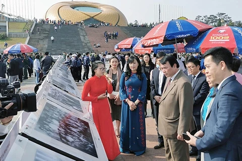 Presentan al público de Lam Dong tradición heroica de juventud vietnamita