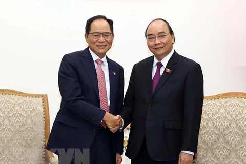 Recibe premier de Vietnam a empresarios sudcoreanos 