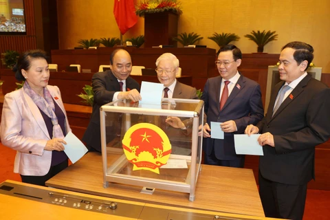 Parlamento de Vietnam ratifica relevo del Presidente del país