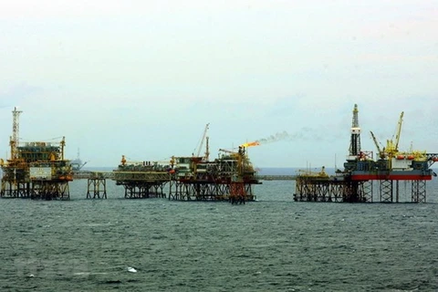 Corporación petrolera de Vietnam sobrecumple contribución al presupuesto estatal en 41 por ciento