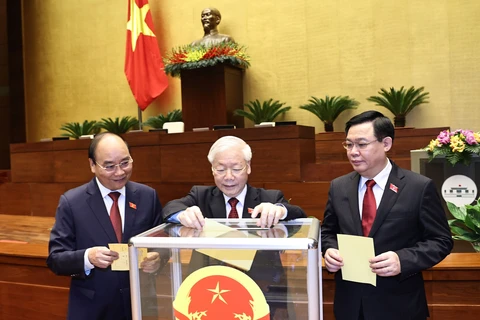 Parlamento de Vietnam procede a elegir a jefes de Estado y de Gobierno 
